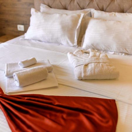 Hotel Franca Ulcinj Extérieur photo