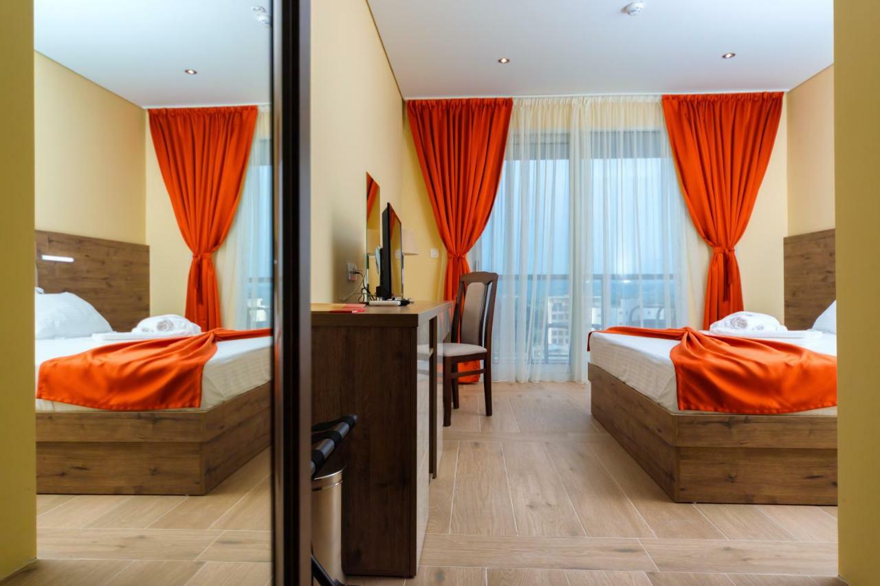 Hotel Franca Ulcinj Extérieur photo