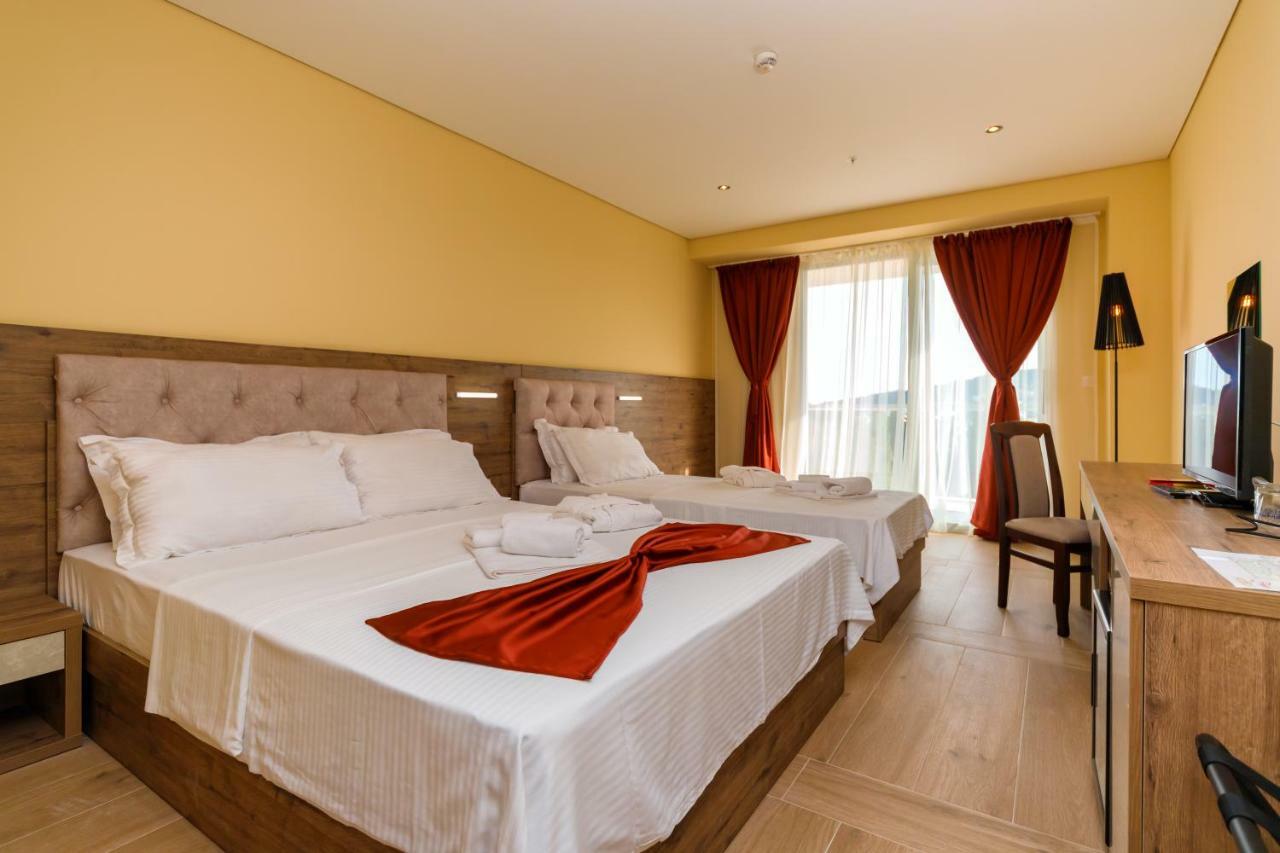 Hotel Franca Ulcinj Extérieur photo